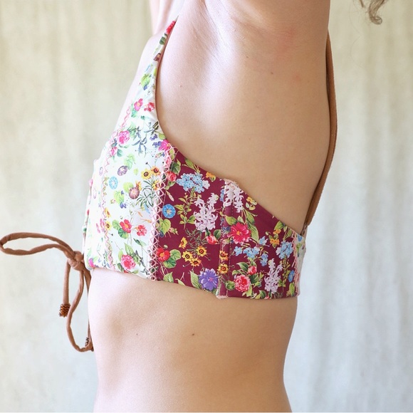 Agua Bendita Floral Print Lace Front Bikini Top - Picture 2 of 4
